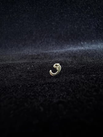  14 Ayar Altın Vav Model Hızma Burun Piercing