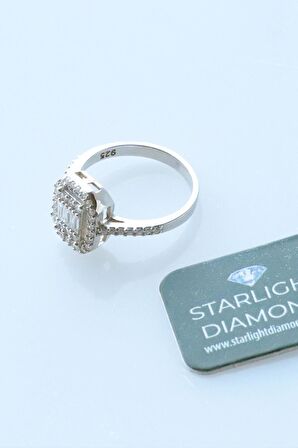 Baget Kesim Oval Starlight Diamond Gümüş Yüzük