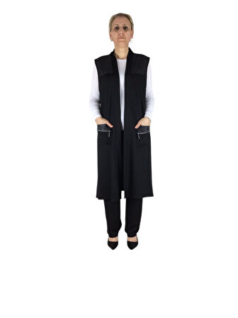 KADIN ÖNÜ AÇIK DERİ DETAYLI ÜSTTEN CEPLİ CEP FERMUAR AKSESUARLI SPOR YELEK