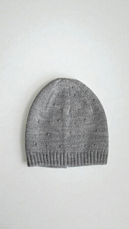 Şık Taşlı Gri Bere