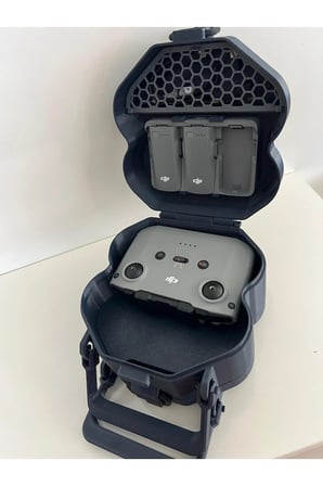 DJI Neo2 Uyumlu Pro-Case: 61mm Ek Bölmeli ve Askılı Koruma Çantası