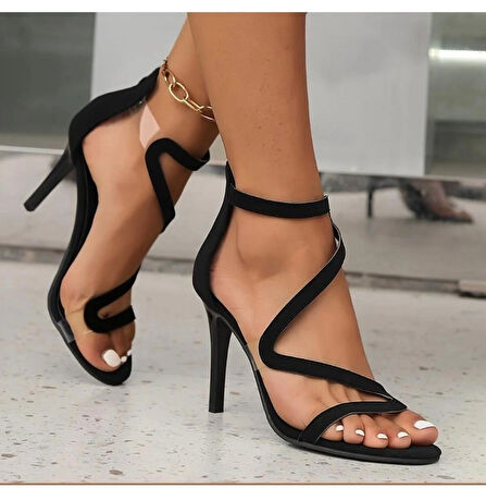 Ahh kalbim , 15 pont 10 cm siyah topuklu ayakkabı