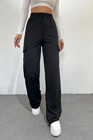 
Kadın Siyah - Regular Fit Kargo Cepli Bol Paça Eşofman Altı