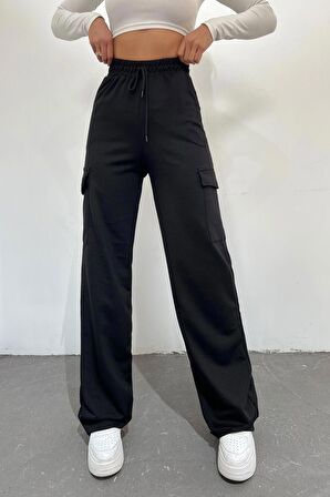 
Kadın Siyah - Regular Fit Kargo Cepli Bol Paça Eşofman Altı