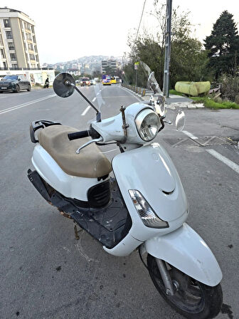 MOTOCAM SYM Fiddle 2 3 4 Ön Cam 2009-2023 Model 53cm Şeffaf Renkli Elcikli APARAT GÖNDERİLMEYECEK