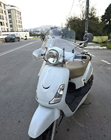 MOTOCAM SYM Fiddle 2 3 4 Ön Cam 2009-2023 Model 53cm Şeffaf Renkli Elcikli APARAT GÖNDERİLMEYECEK