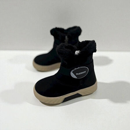 KIZ ÇOCUK TOKA DETAYLI SİYAH RENK KAYMAZ TABAN BOT 