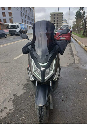Yuki T9 strom Ön Cam 2021 2024 Model 62cm Şeffaf Renkli 4mm