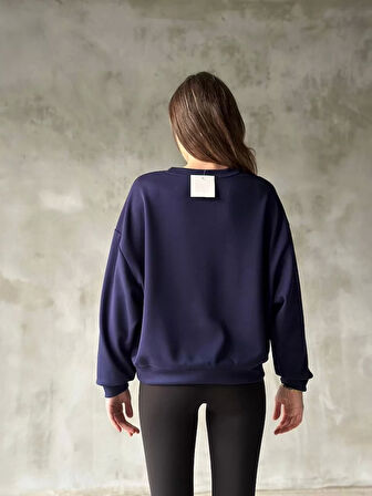 Osy Modal Yumuşak dokulu Kumaş Bisiklet Yaka Oversize Sweatshirt - Lacivert