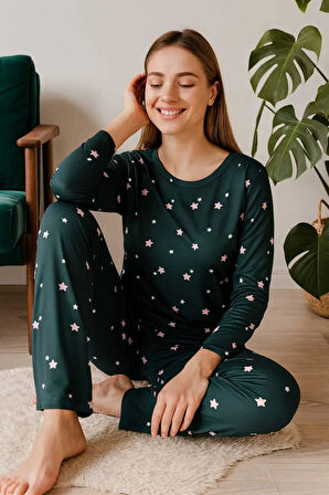 Kadın Pijama Takımı Yeşil Yıldız Desenli
