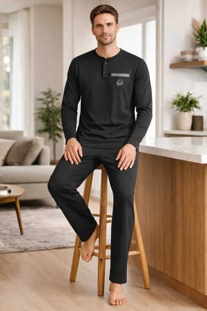 Erkek Siyah Pijama Takımı %100 Pamuk Uzun Kollu Düz Paça Regular Fit Rahat Kalıp