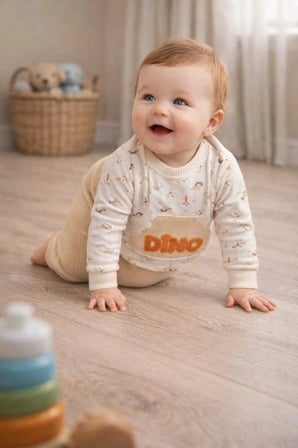 Dino Kabartma Baskılı Erkek Bebek Takım Cep Detaylı