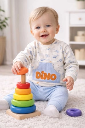 Dino Kabartma Baskılı Erkek Bebek Takım Cep Detaylı