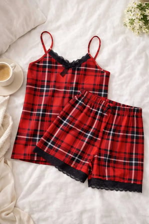 Kadın Kırmızı Ekose İp Askılı Şortlu Pijama Takımı Dantel Detaylı