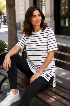 Kadın Beyaz Çizgili Oversize Kısa Kol Basic Tunik Tişört
