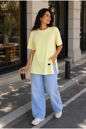 Kadın Basic Oversize Tişört Bisiklet Yaka Uzun Boy Yırtmaçlı Lazer Kesim %100 Pamuk