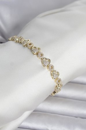Pirinç Gold Renk Zirkon Taşlı Kalp Model Kadın Bileklik