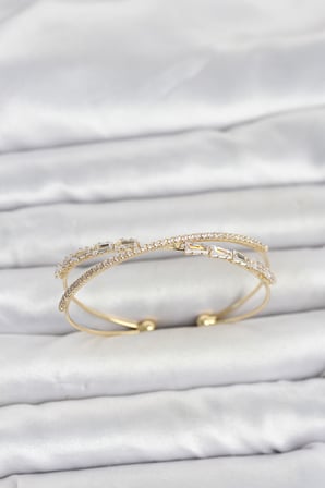 Pirinç Gold Renk Baget Zirkon Taşlı Kadın Bileklik