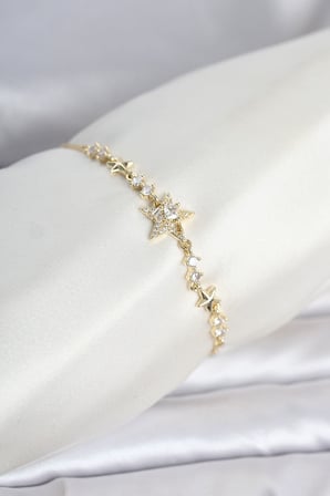 Gold Renk Pirinç Yıldız Model Asansörlü Kadın Bileklik