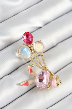 Zirkon Taşlı Balonlu Pembe Tavşan Figürlü Gold Renk Kadın Broş