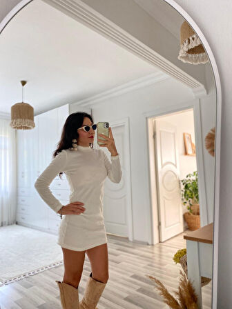 leyla sanat sanata yeni bir bakış açısı Kadın Uzun Kollu Peluş Mini Boy Elbise