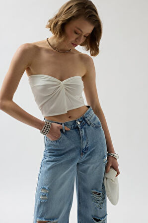 leyla sanat sanata yeni bir bakış açısı Straplez Düğüm Detay Bluz