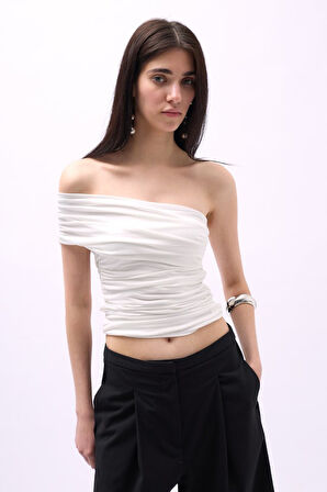 leyla sanat sanata yeni bir bakış açısı Tek Omuz Büzgülü Bluz