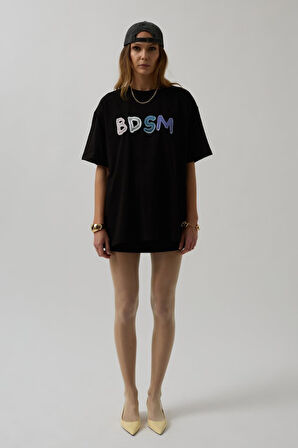 leyla sanat sanata yeni bir bakış açısı Sırt Ve Ön Baskılı Oversize T-Shirt