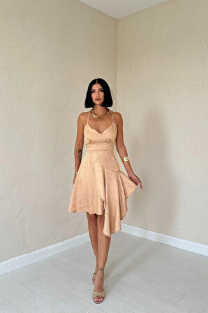 leyla sanat sanata yeni bir bakış açısı Vizon Jakarlı Asimetrik Elbise