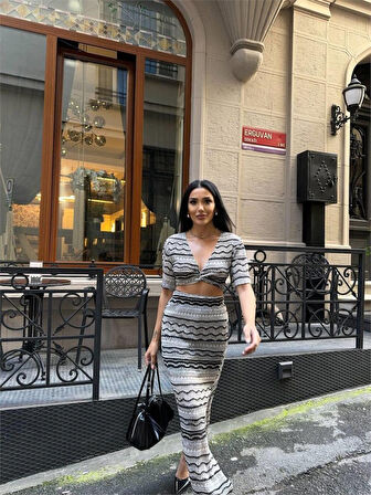 leyla sanat sanata yeni bir bakış açısı FİLE DANTEL BLUZ - YIRTMAÇLI ETEK TAKIM - Bej