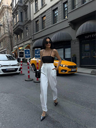 leyla sanat sanata yeni bir bakış açısı PAÇASI CIRTLI PANTOLON - Beyaz