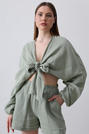 leyla sanat sanata yeni bir bakış açısı BLUZ - Haki