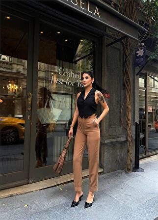 leyla sanat sanata yeni bir bakış açısı KETEN DUBLE PAÇA DERİ TABA KEMERLİ PANTOLON - Kahverengi