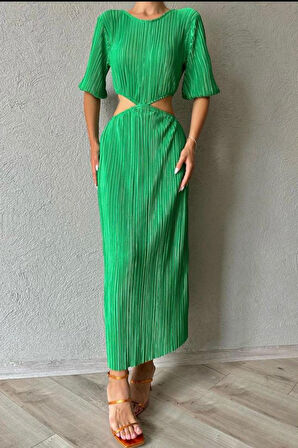 leyla sanat sanata yeni bir bakış açısı Yeşil Piliseli Elbise