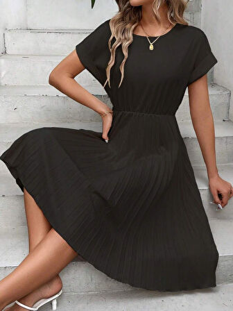 leyla sanat sanata yeni bir bakış açısı Kadın Kısa Kollu Yakası Açık Belden Lastikli Pileli Kısa Ithal Krep Elbise