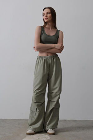 leyla sanat sanata yeni bir bakış açısı Paraşüt Cargo Pantolon - Haki