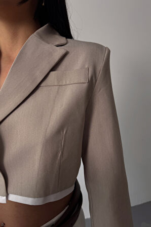 leyla sanat sanata yeni bir bakış açısı CROP CEKET TEK DÜĞME - Bej