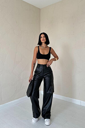 leyla sanat sanata yeni bir bakış açısı Siyah Yanlardan Cepli Deri Pantolon