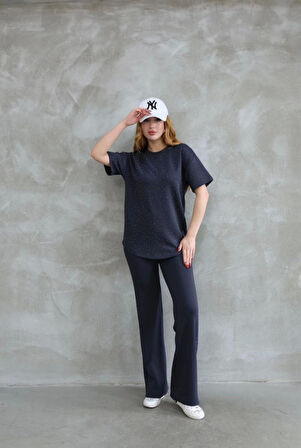 leyla sanat sanata yeni bir bakış açısı Osy Modal Yumuşak Dokulu Kumaş Bisiklet Yaka Taş Detaylı Kısa Kollu Takım - Füme