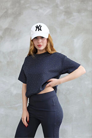 leyla sanat sanata yeni bir bakış açısı Osy Modal Yumuşak Dokulu Kumaş Bisiklet Yaka Taş Detaylı Kısa Kollu Takım - Füme