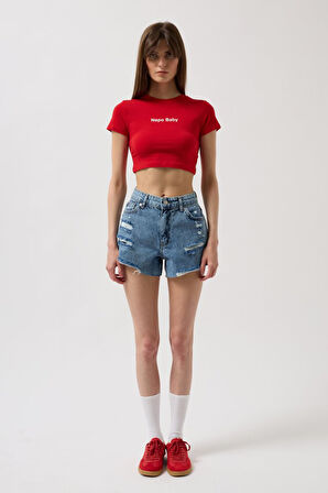leyla sanat sanata yeni bir bakış açısı Nepo Baskılı Crop T-Shirt