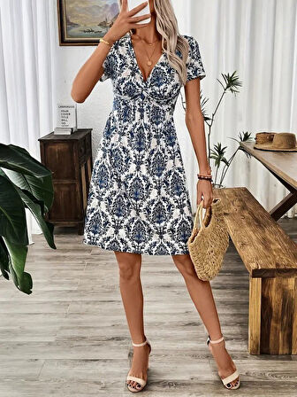 leyla sanat sanata yeni bir bakış açısı Kadın Kısa Kollu V çapraz Yaka Detaylı Desenli Süprem Elbise