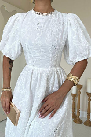 leyla sanat sanata yeni bir bakış açısı Beyaz Arkası Bağlamalı Brode Elbise