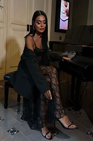 leyla sanat sanata yeni bir bakış açısı Full Dantel Askılı Elbise 2874