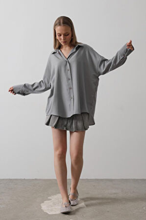 leyla sanat sanata yeni bir bakış açısı Geniş Manşet Detaylı Gömlek - Gri
