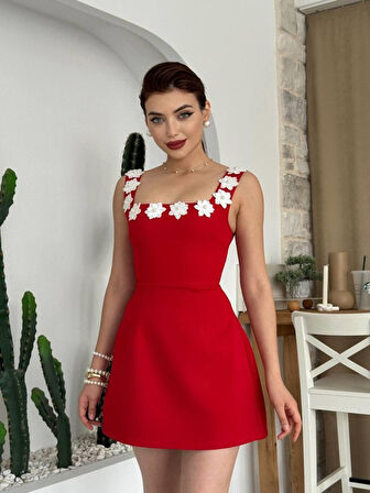 leyla sanat sanata yeni bir bakış açısı Alyosa Çiçek Detaylı Elbise