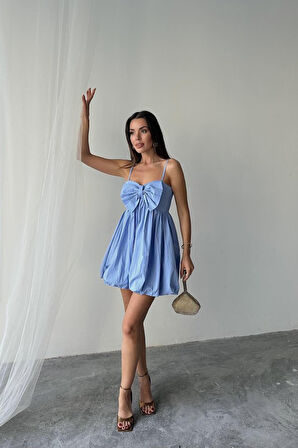 leyla sanat sanata yeni bir bakış açısı Mavi Önü Fiyonklu Askılı Elbise