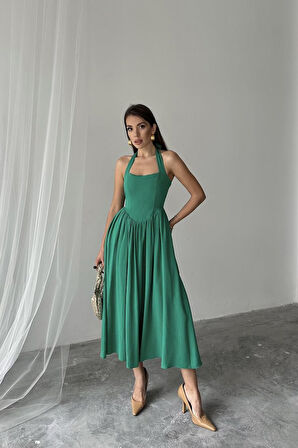 leyla sanat sanata yeni bir bakış açısı Yeşil Boyundan Bağlamalı Keten Elbise