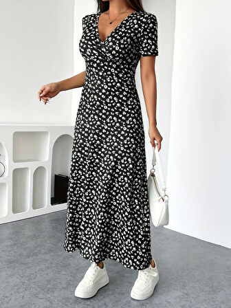 leyla sanat sanata yeni bir bakış açısı Kadın Kısa Kollu Kruvaze Yakalı çiçek Desenli Süprem Elbise