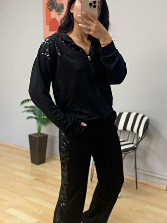 leyla sanat sanata yeni bir bakış açısı Kadın Iki Iplik Kumaş Pul Ve Fermuar Detaylı Ikili Takım